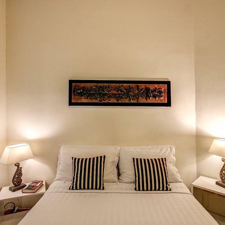 Colosseum Forum Apartment Рим Экстерьер фото