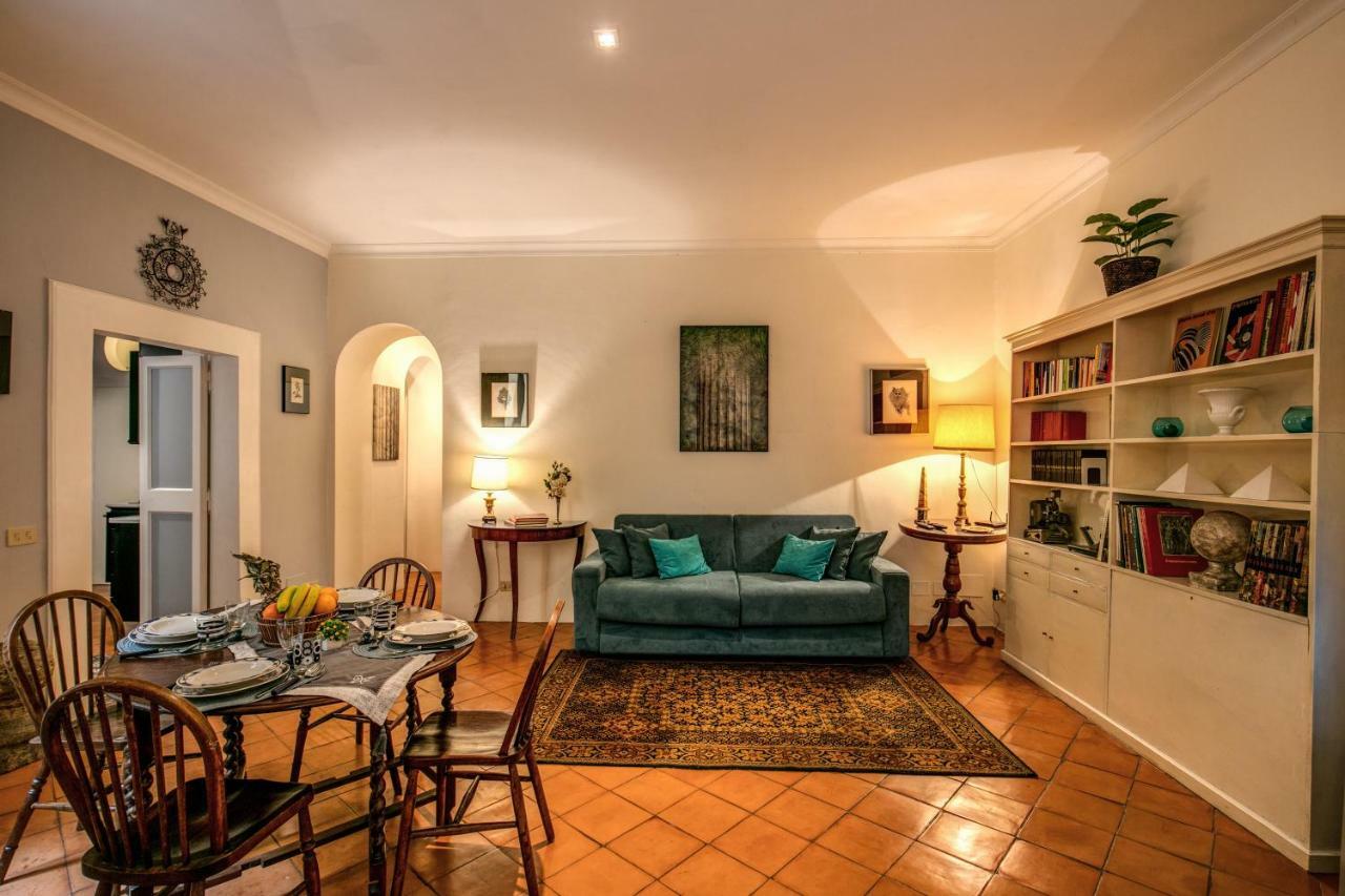 Colosseum Forum Apartment Рим Экстерьер фото